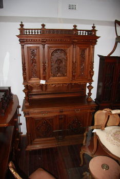 JennyHenri11Buffet.jpg
